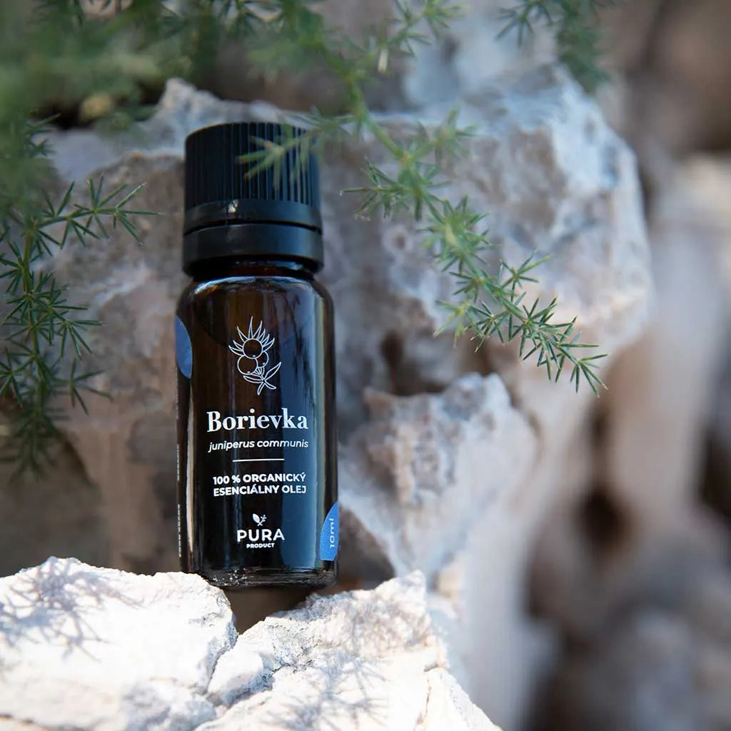 Juniper essential oil