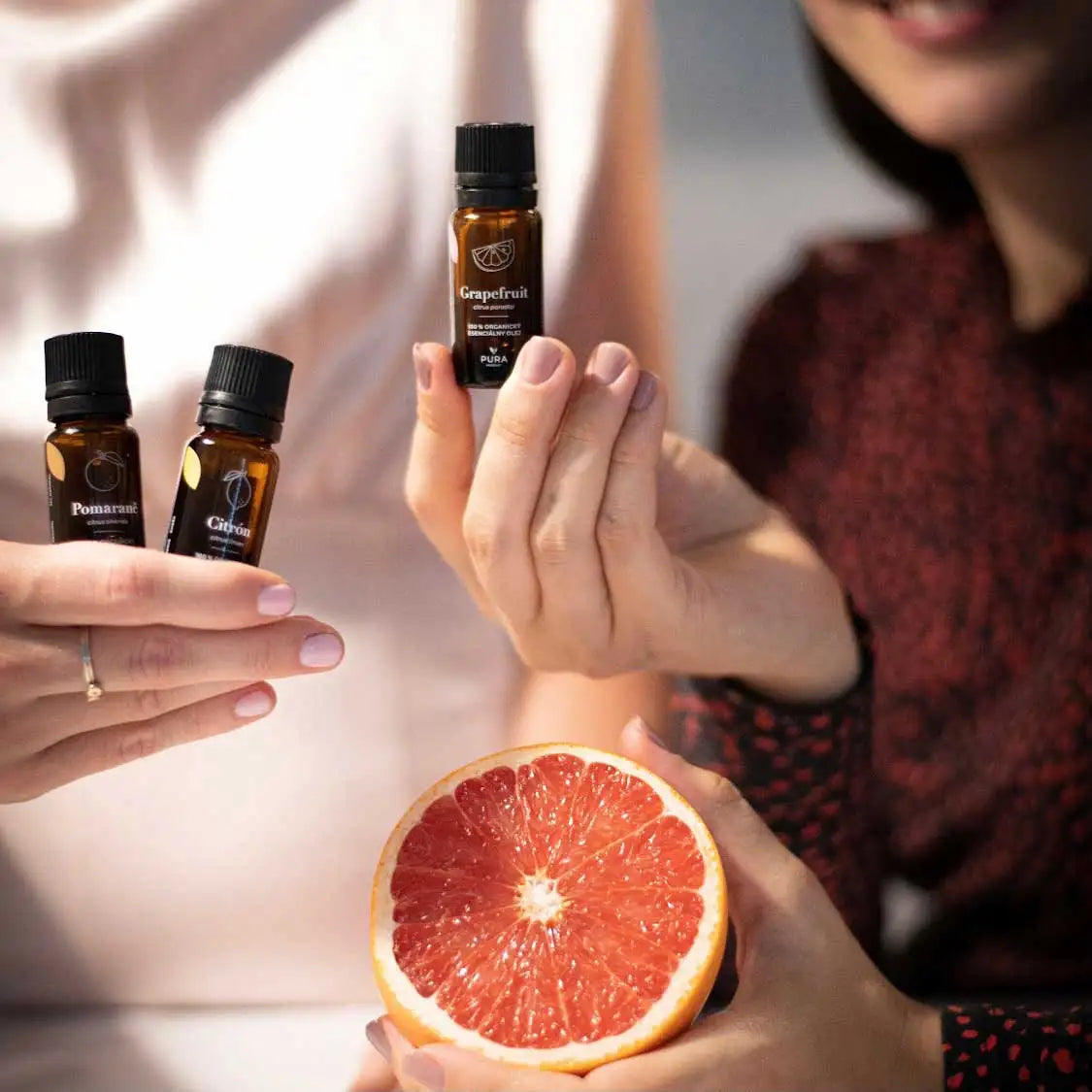 Grapefruit essential oil